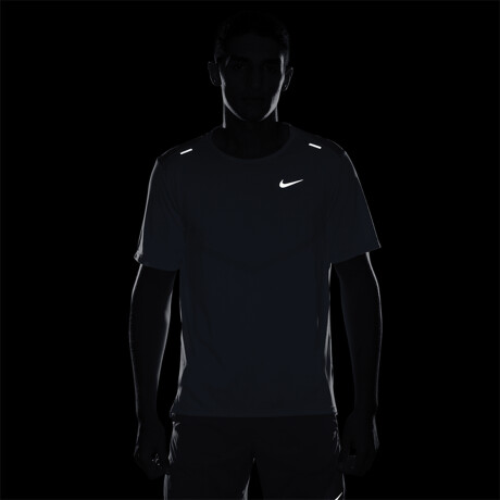 REMERA NIKE RISE 365 DRIFIT Blue
