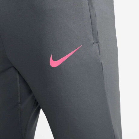 Pantalón Largo Nike Dri-Fit Strike de Hombre negro