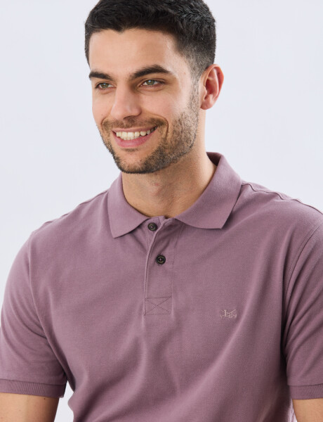 REMERA POLO LISA PIQUÉ Uva