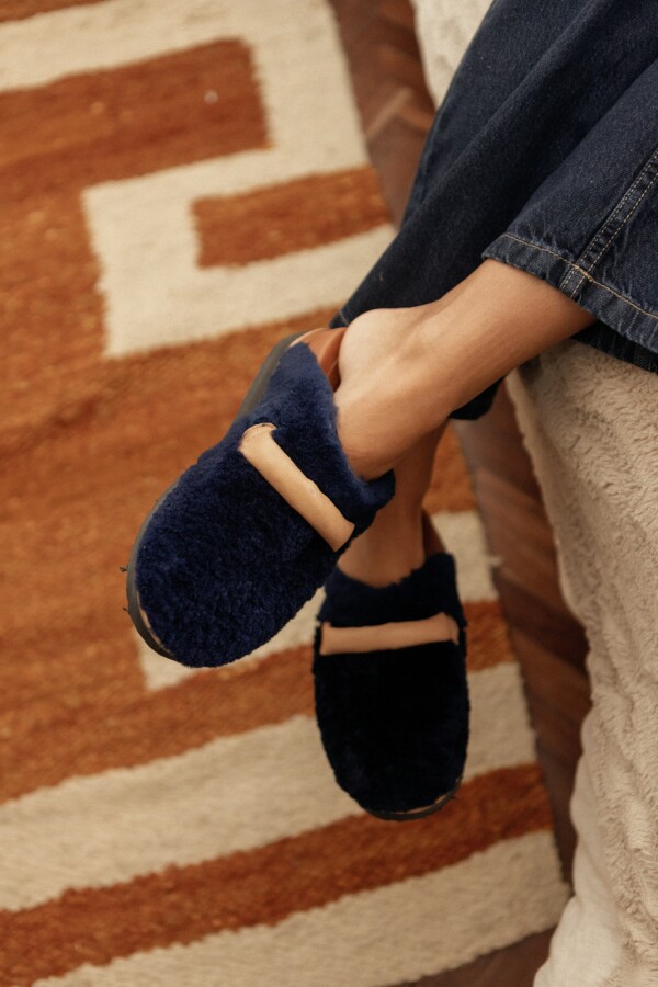 City Slipper Leather Azul