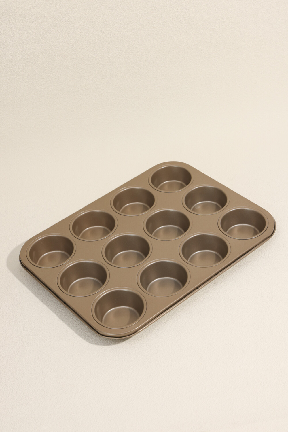 Horno Asadera Muffins 12 Moldes 8 Color Unico