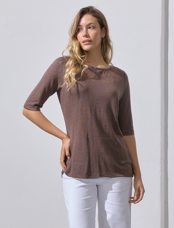 Remera 3/4 Det Borda MARRON