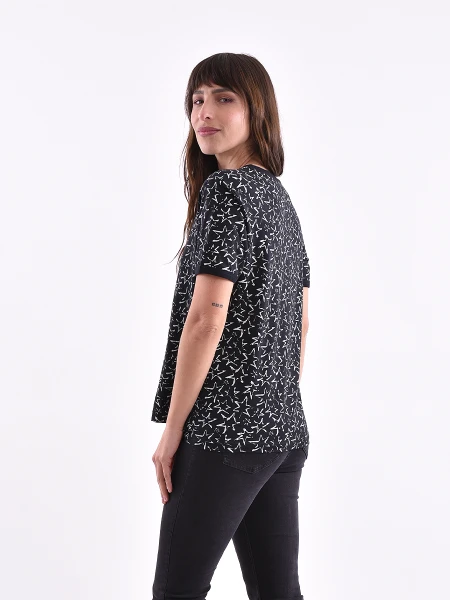 REMERA ROMA ESTAMPADO 3