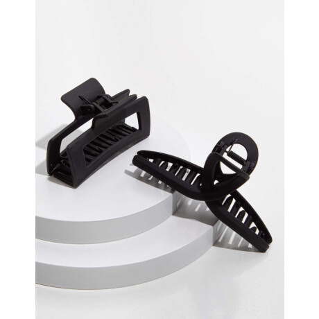 Set De Broches Matte Negro