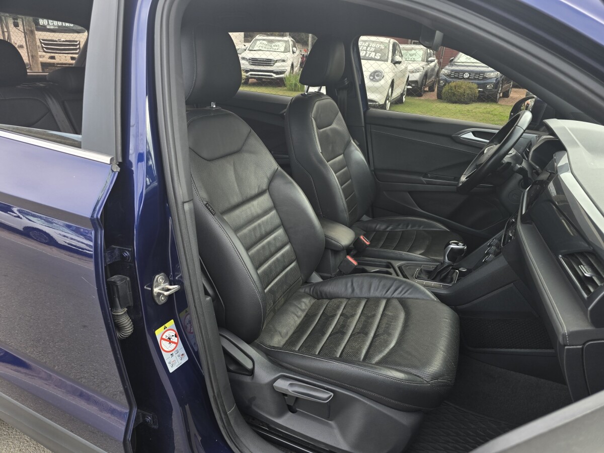 Volkswagen Taos Highline 1.4T| Permuta / Financia Volkswagen Taos Highline 1.4T| Permuta / Financia
