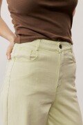 Pantalón Caliu VERDE LIMA