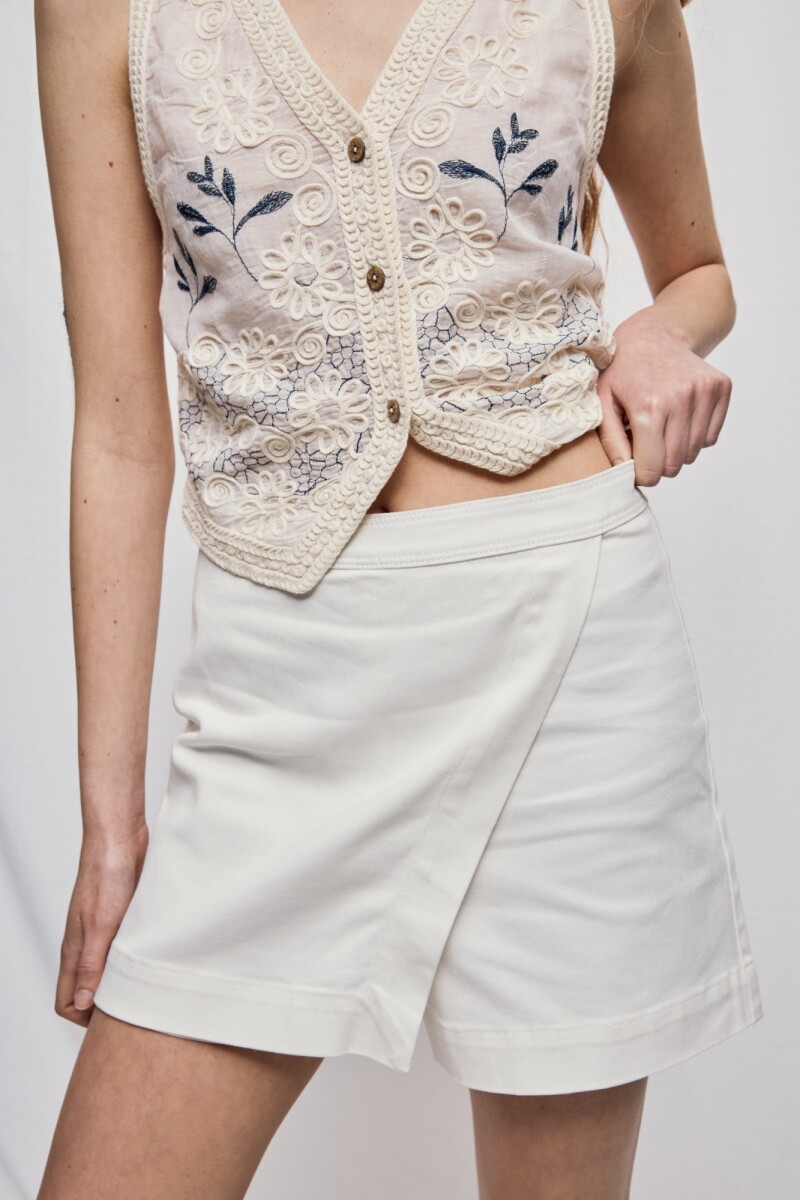 SHORT RUMA Blanco