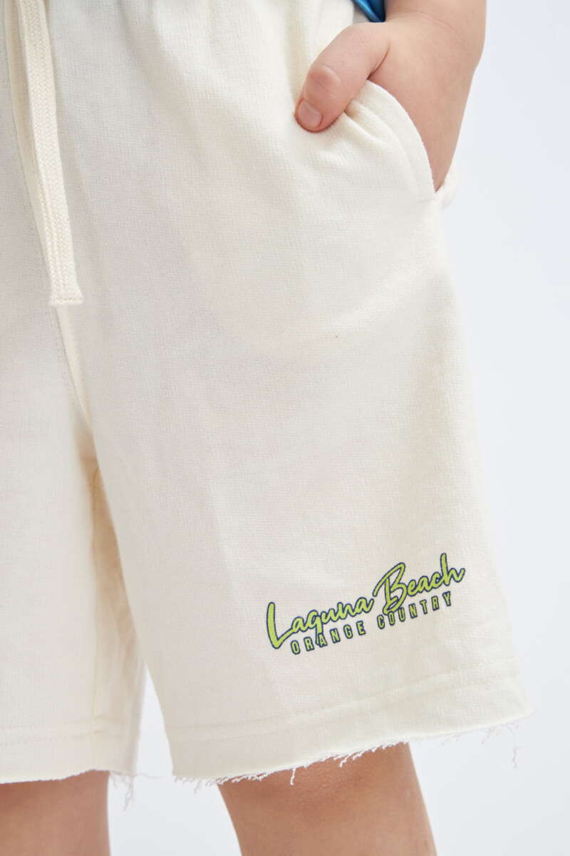 Short deportivo liviano Laguna- Crudo