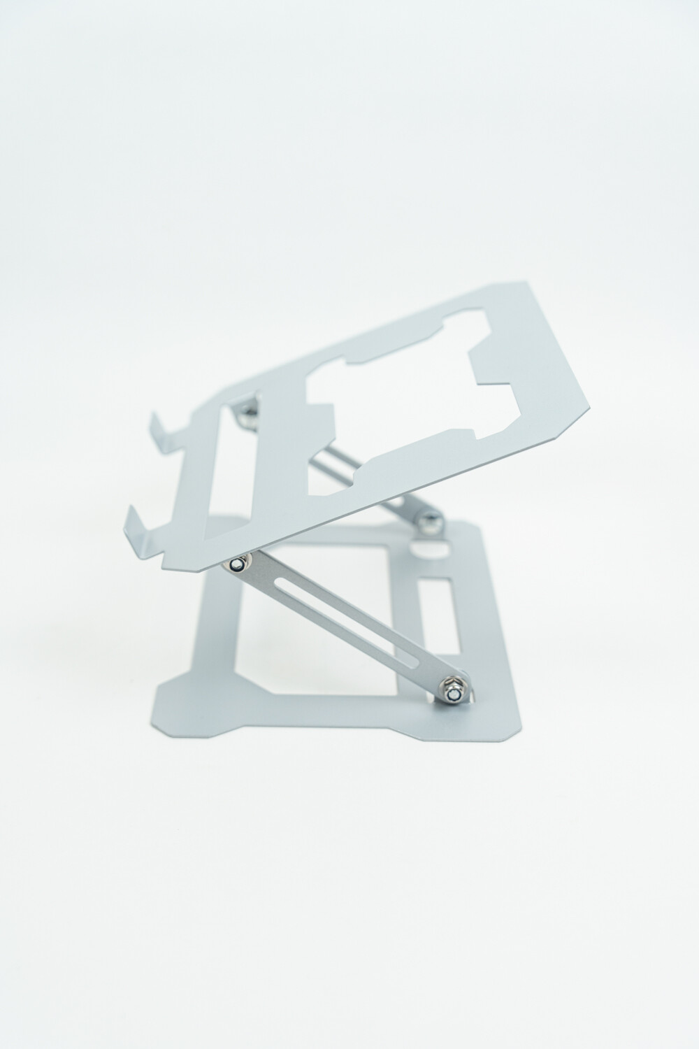 Soporte De Computadora Talo Plateado