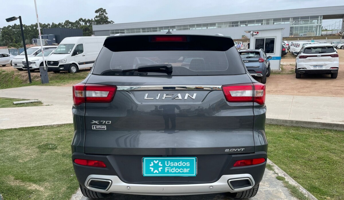 Lifan X70 2.0 MT Full Tech - 2019 Lifan X70 2.0 MT Full Tech - 2019