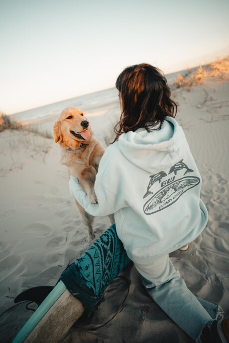Hoodie Dolphin / Celeste U
