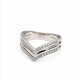 Anillo modelo triple valentino con zirconias Anillo modelo triple valentino con zirconias