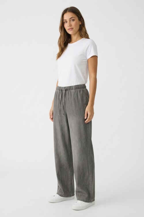 Pantalon fluido estilo denim GRIS