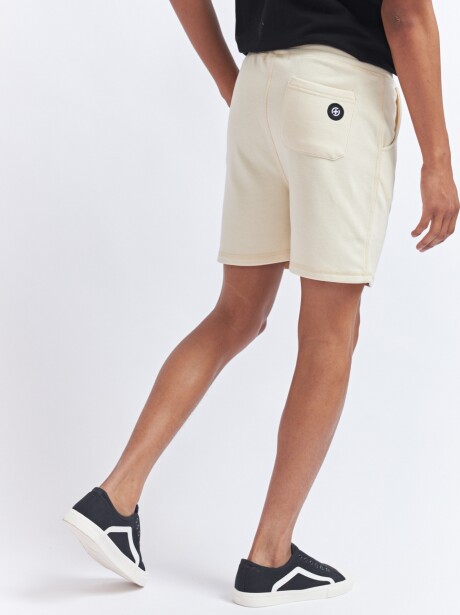 SHORT SEBASTIÁN CRUDO