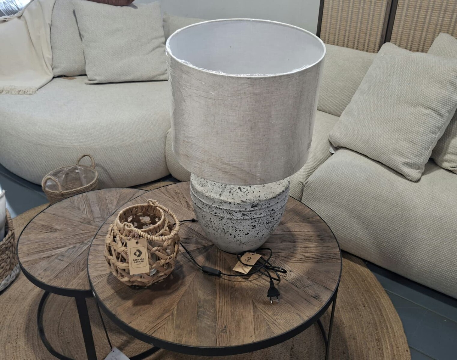 Lampara de mesa Toba 
