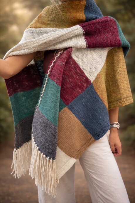 SierraMora Embroidery Chall Multicolor / Crudo