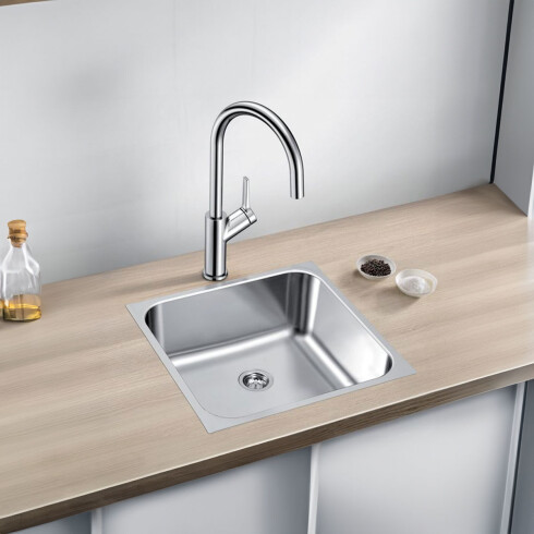 Pileta De Cocina Acero Inoxidable Simple Sobre Mesada Incluye Desague Y Canastilla Aqualia 000