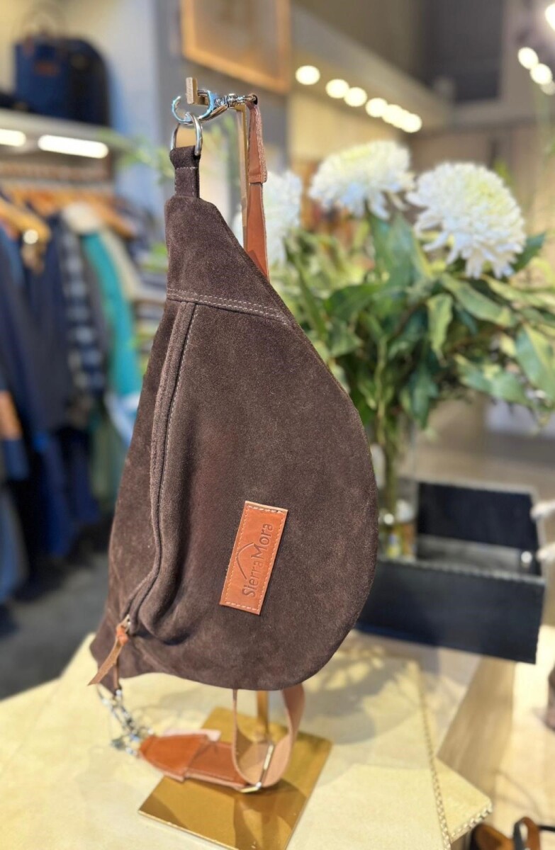 Leather Fanny Pack - Gamuza Chocolate 