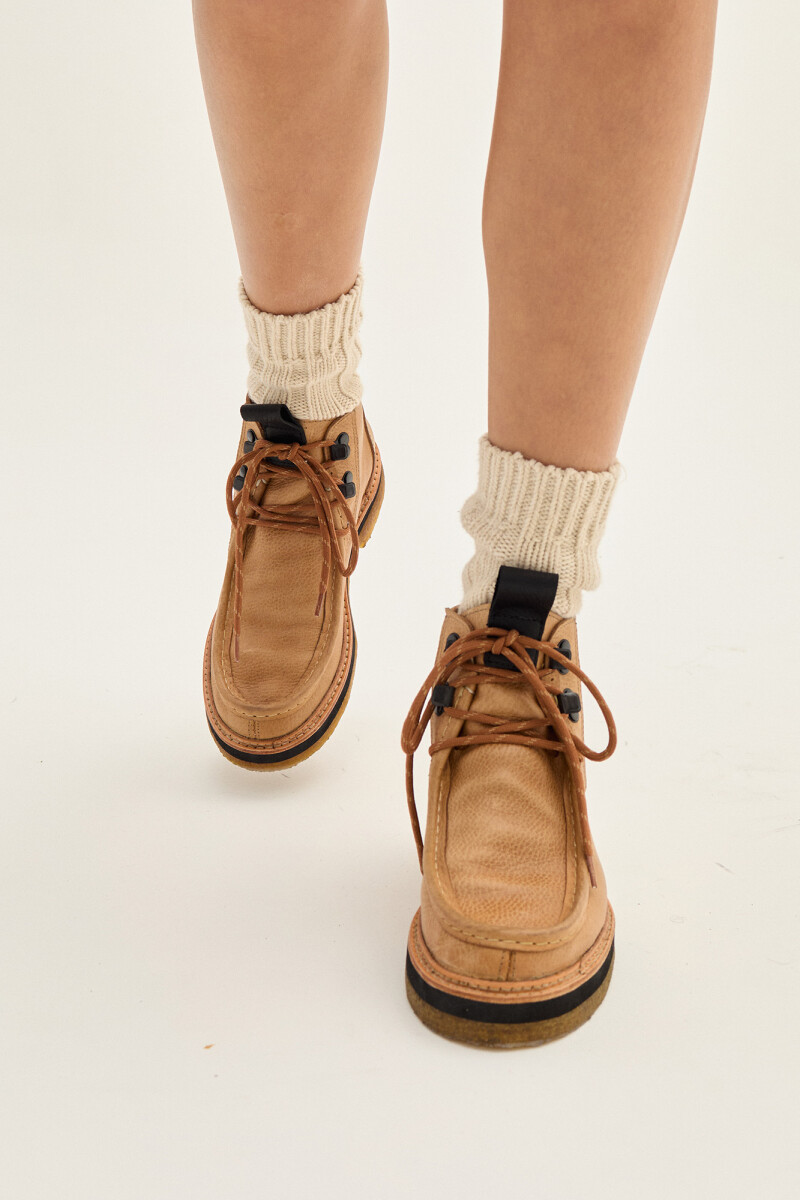 Borcego Zoe Camel