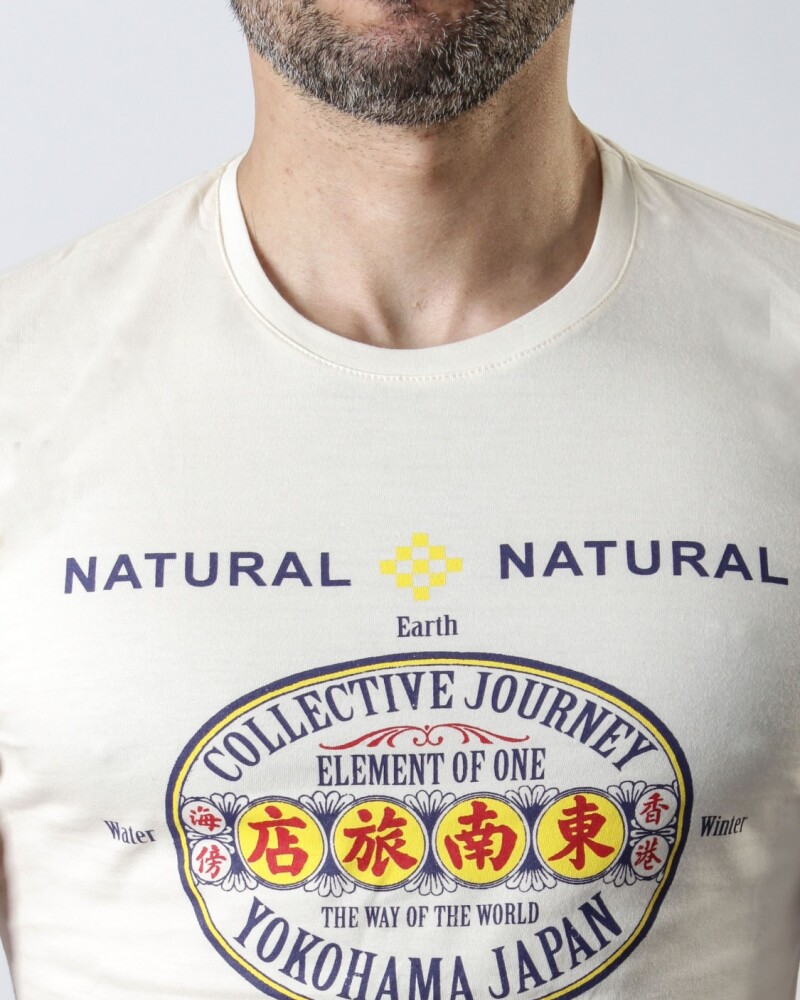 Remera Collective Journey Yokoham Crudo