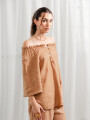 Blusa Leontina Camel