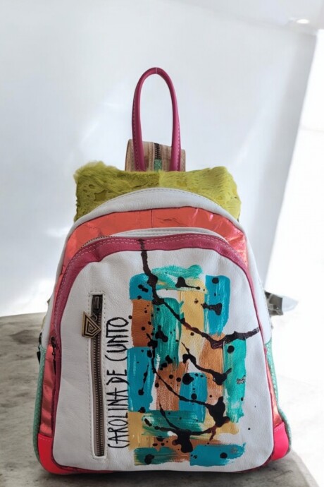 Mochila Lucy Multicolor Blanco Con Arte Mochila Lucy Multicolor Blanco Con Arte