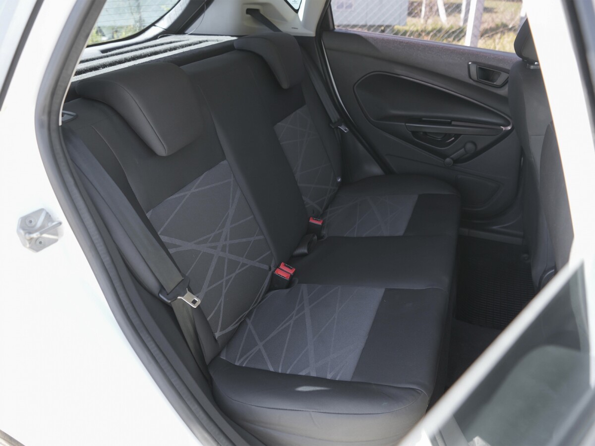 Ford Fiesta S 1.6 Extra Full| Permuta / Financia Ford Fiesta S 1.6 Extra Full| Permuta / Financia