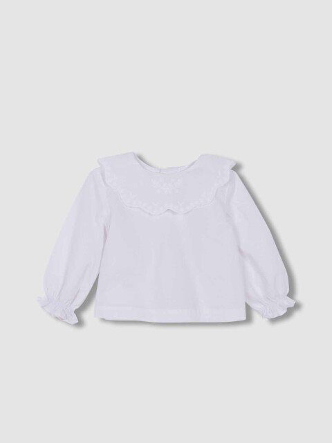 Blusa Cuello Bordado Blanco