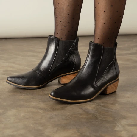 BOTA VENET - CUERO PRAGA NEGRO