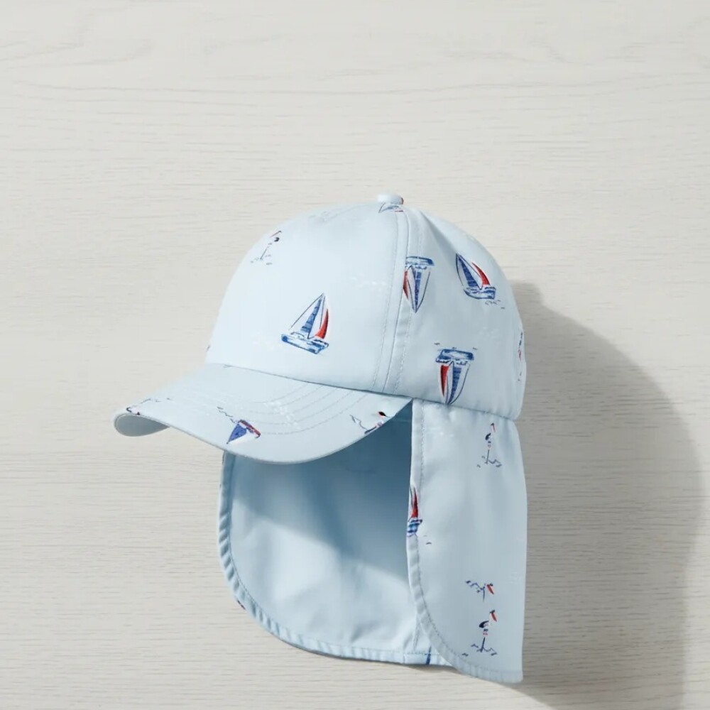 Gorro Carters con filtro UV veleros celeste Gorro Carters con filtro UV veleros celeste