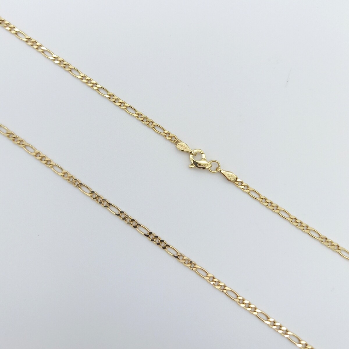 Cadena de oro 9 ktes, FIGARO. 