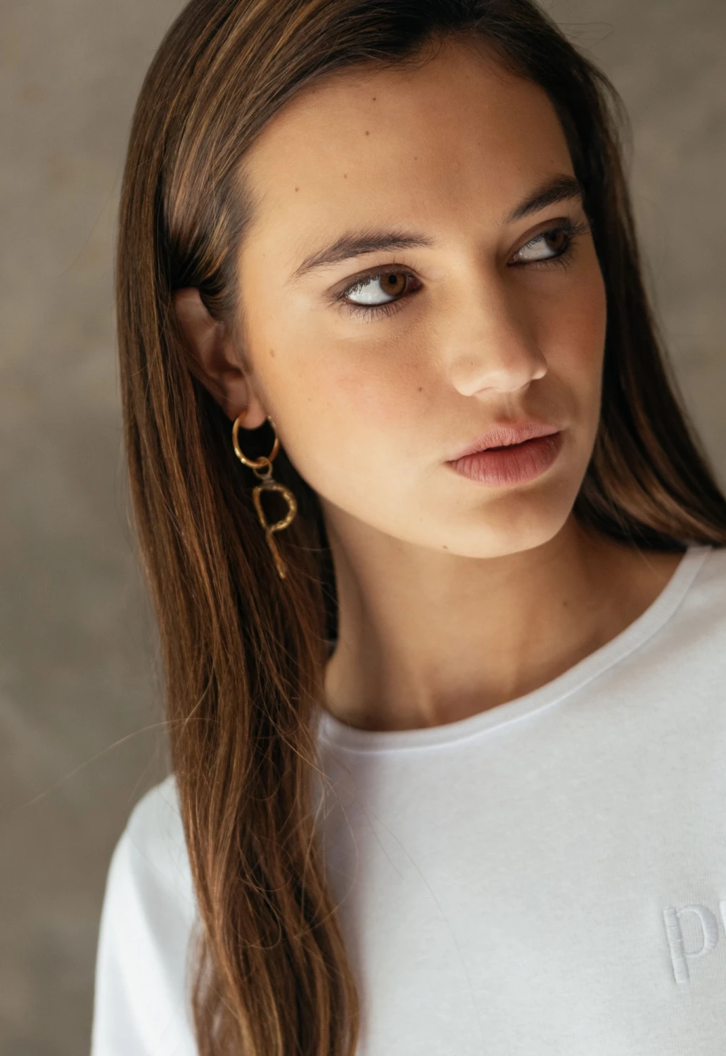 Spelling Earrings Bronce - P