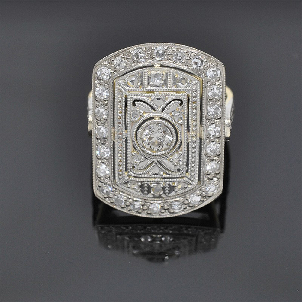 Anillo Nuevo Estilo Antiguo En Oro 18K Y Brillantes Anillo Nuevo Estilo Antiguo En Oro 18K Y Brillantes