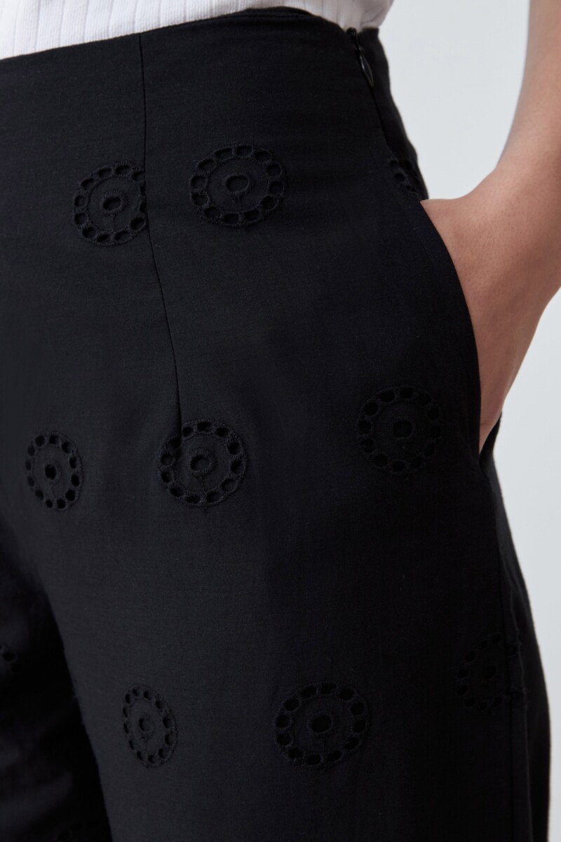 Pantalón de boderie negro