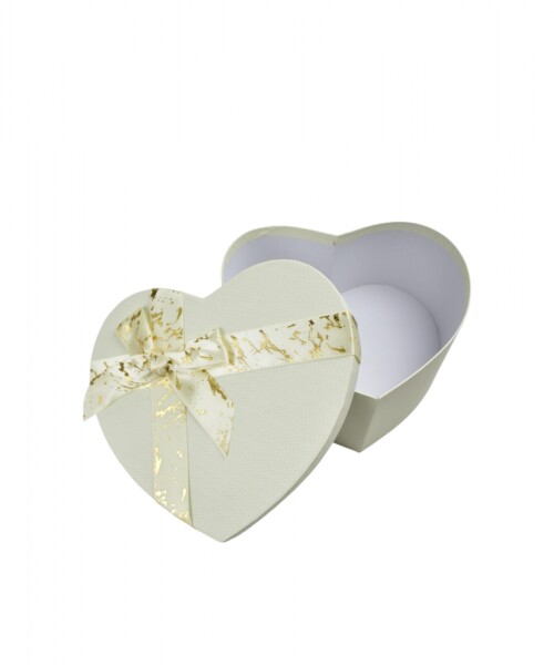 Caja Rigida Corazon 18 cm CREMA