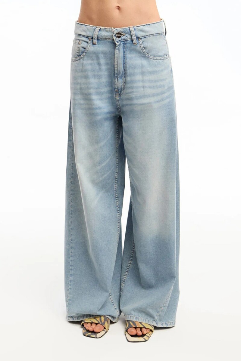 DENIM MORGAN Celeste