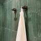 PERCHA METALICA DE BAÑO EN LATON ACABADO GRAFITO GUNMETAL GRAFITO-GUNMETAL