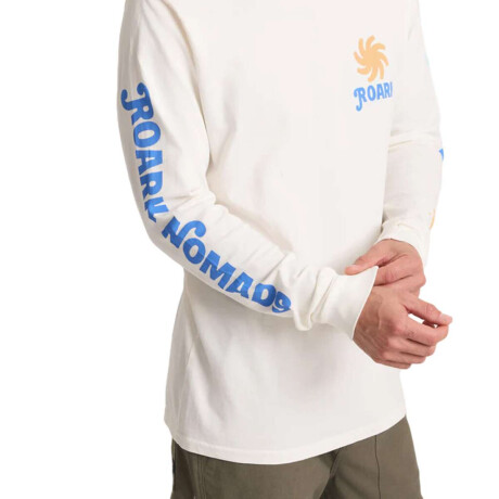 Remera Roark Rucksack Ramblers Blanco