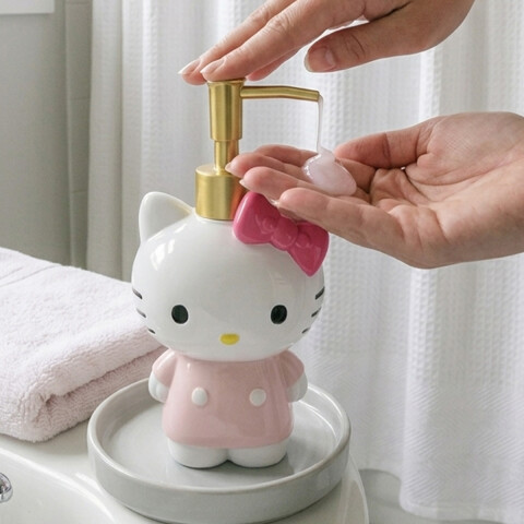 Dispensador de Jabón 3D Resina Hello Kitty U