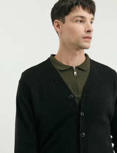 470710 CARDIGAN HARRINGTON URBAN Negro