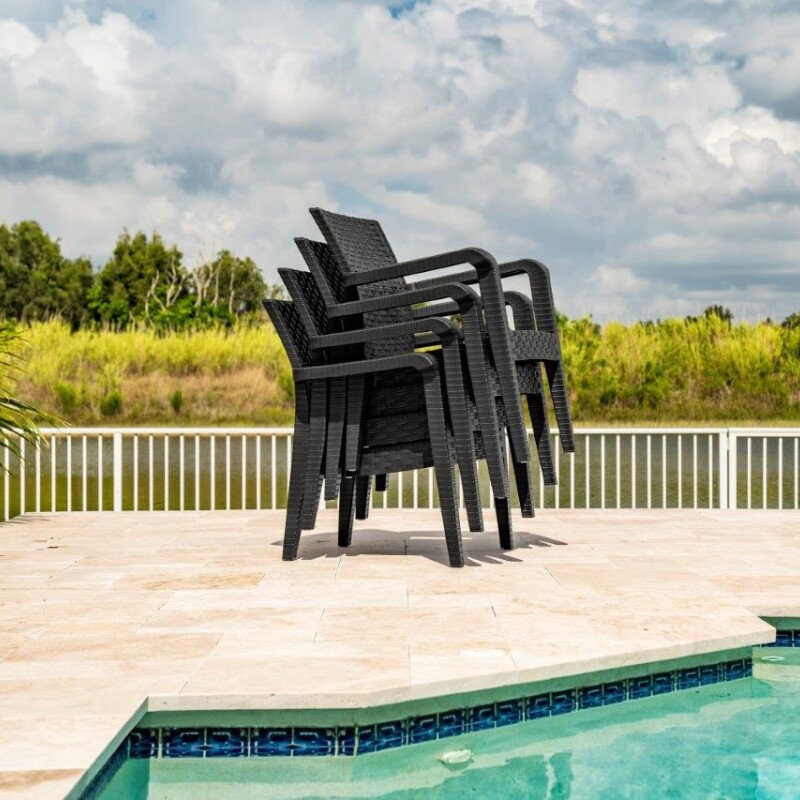 Muebles de Exterior Premium: Set Alaska de Rattan Sintético 2+1+1 + Mesa Muebles de Exterior Premium: Set Alaska de Rattan Sintético 2+1+1 + Mesa