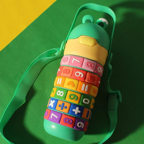 Botella infantil didáctica matemática Verde