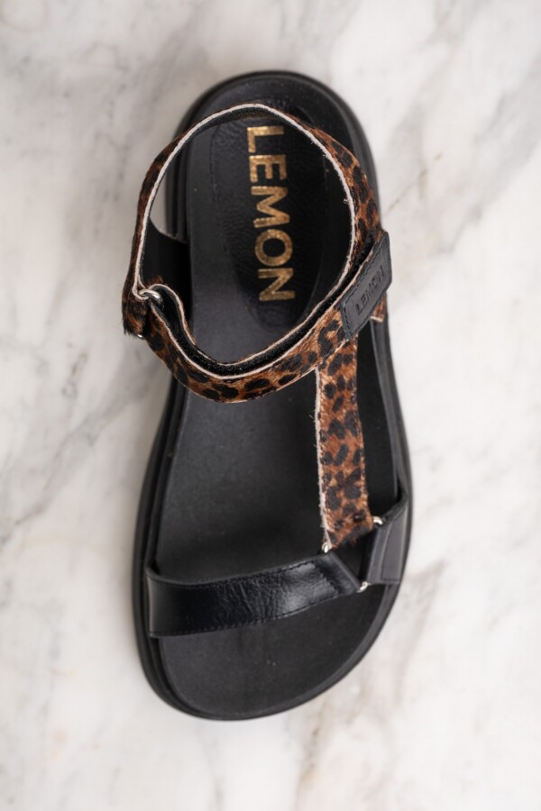 Sandalia Animal Print Cuero Negro