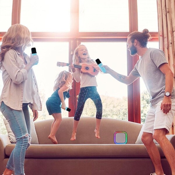 Mini Parlante Karaoke Bluetooth RGB Con 2 Micrófonos K-12 Variante Color Azul