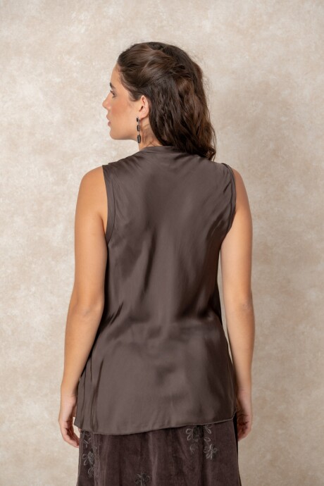 MUSCULOSA KIKI Chocolate