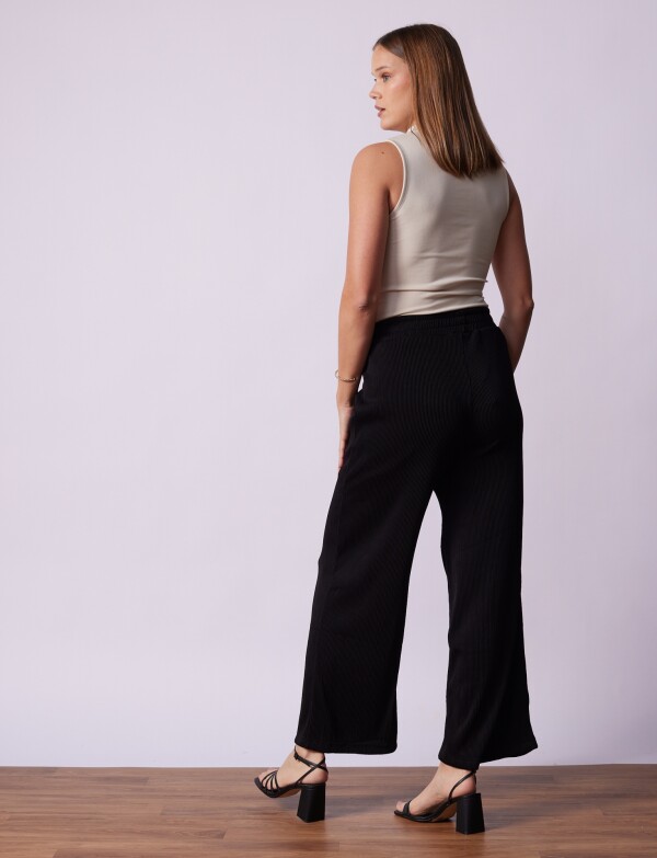 Pantalon Plisado NEGRO