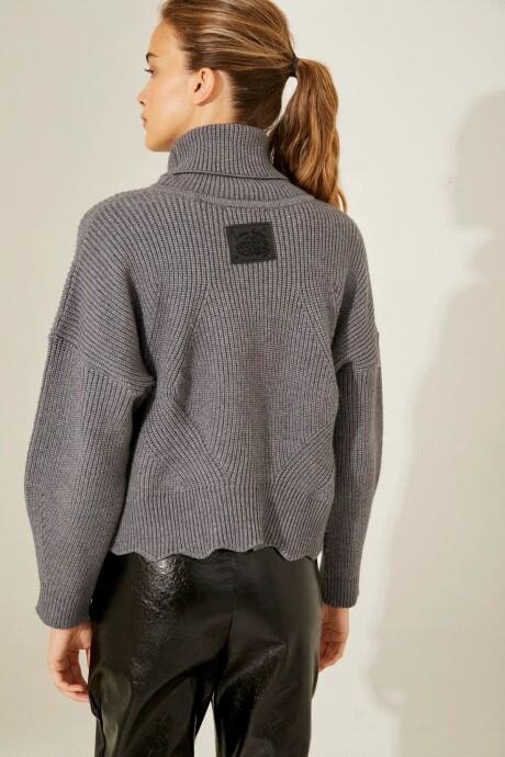 POLERA ASPEN GRIS