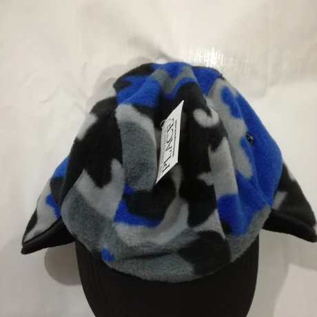 Gorro polar con visera camuflado azul