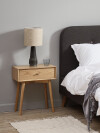 Mesa de luz HOKKSUND 1 cajón roble nat Mesa de luz HOKKSUND 1 cajón roble nat