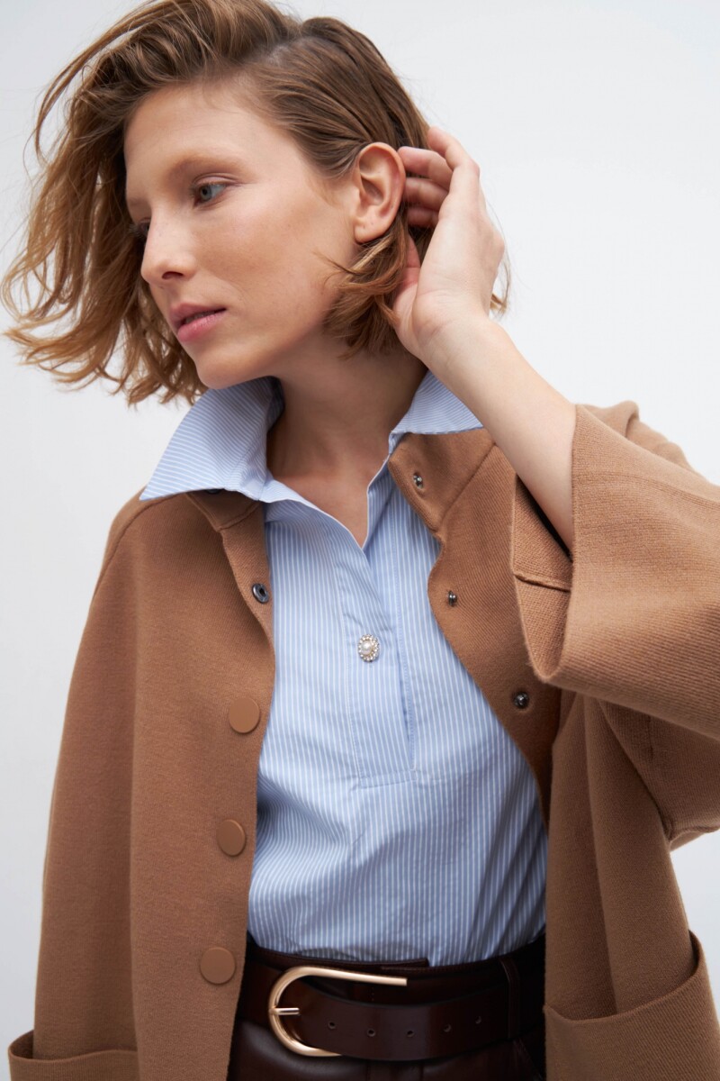 Chaqueta manga ranglan tostado